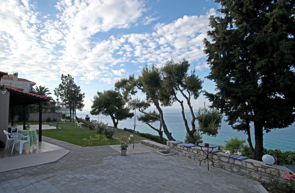 Sea View Apollo Apartments & Studios In Áfitos Exterior foto