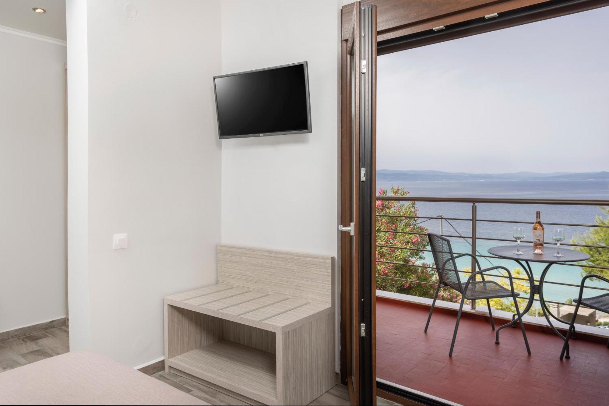 Sea View Apollo Apartments & Studios In Áfitos Exterior foto