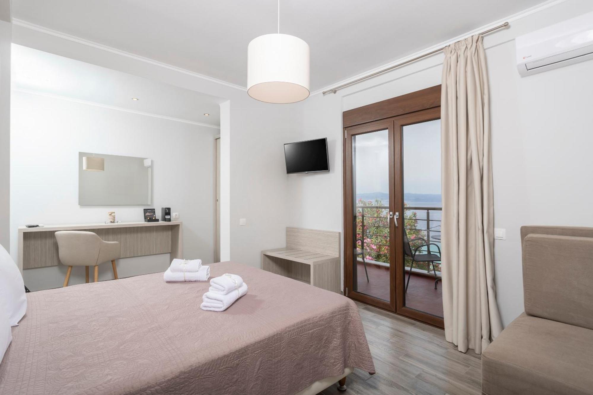 Sea View Apollo Apartments & Studios In Áfitos Exterior foto